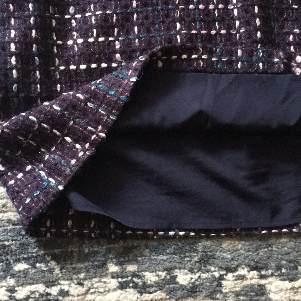 EUC Purple Plaid skirt by LOFT size 6 - Picture 7 of 9